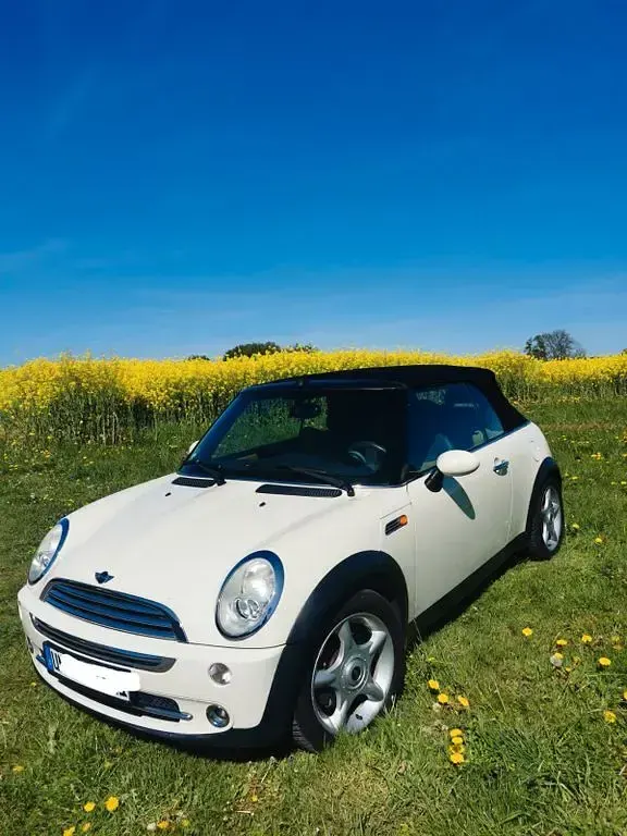 Used Mini Cooper Cabriolet 116 HP (85 kW) 2006 White Cabriolet