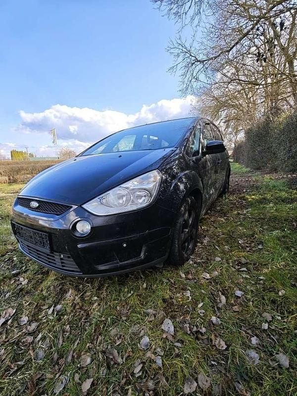Gebraucht Ford S-MAX Trend 145 PS (106 kW) 2006 Schwarz Van / Kleinbus