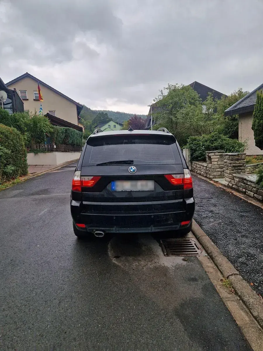 Gebraucht BMW X3 Exclusive 181 PS (133 kW) 2010 Schwarz SUV