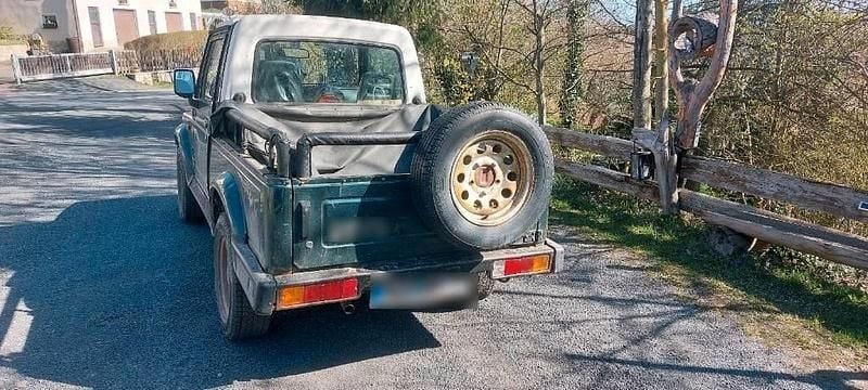 Usado Suzuki Samurai 70 HP (51 kW) 2000 Verde SUV