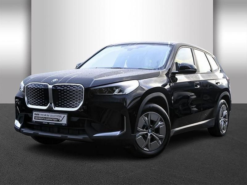 Gebraucht BMW iX1 Performance 230 kW (313 PS) 2023 Schwarz SUV
