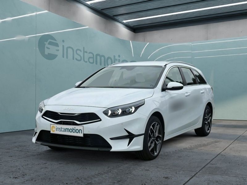 Weiß Neu 2024 Kia Ceed Sportswagon Spirit Kombi | 24.350 € - Bild 1/3