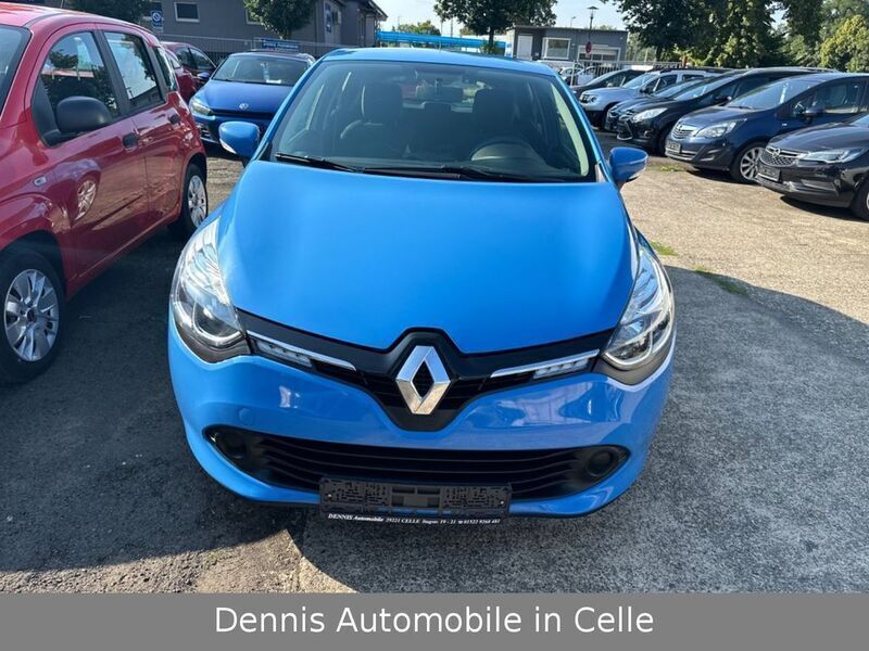 Blau Gebraucht 2014 Renault Clio IV Dynamique Limousine | 7.990 € (Fairer Preis) - Bild 1/4