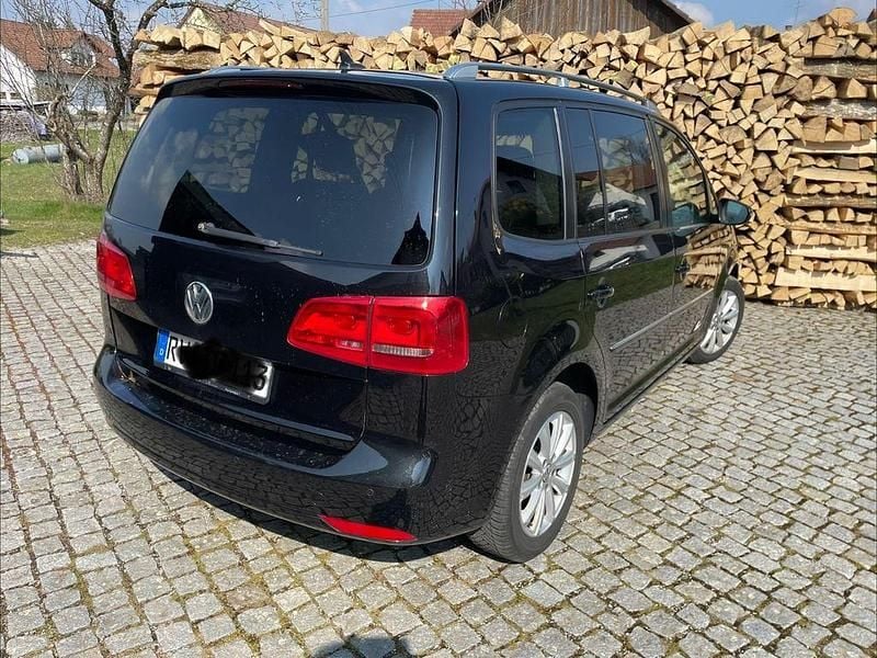 Gebraucht VW Touran Highline 140 PS (102 kW) 2011 Schwarz Van / Kleinbus