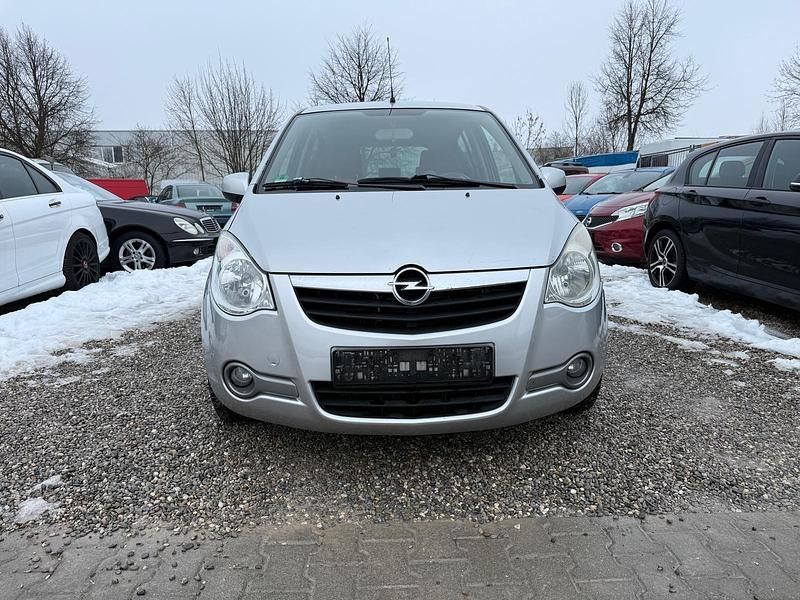 Gebraucht Opel Agila 75 PS (55 kW) 2009 Grau Kleinwagen