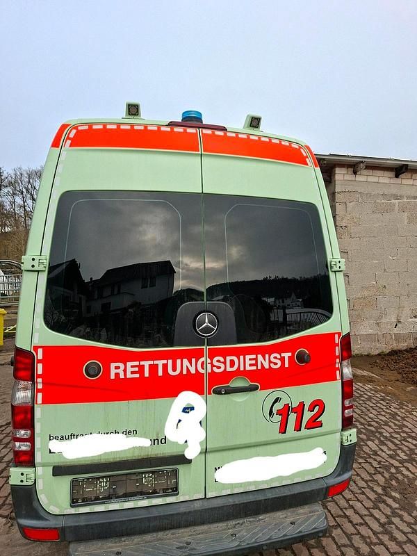 Gebraucht Mercedes Sprinter 95 PS (69 kW) 2011 Grün