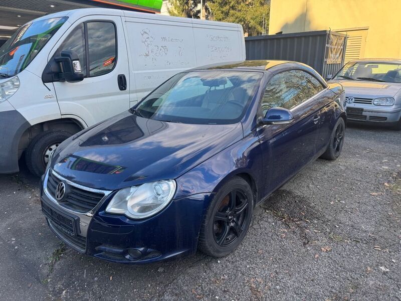 Blau Gebraucht 2006 VW Eos Cabrio | 1.400 € - Bild 1/4