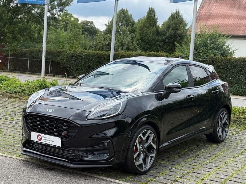 Schwarz Gebraucht 2023 Ford Puma Performance Edition SUV | 24.590 € (Guter Preis) - Bild 1/4