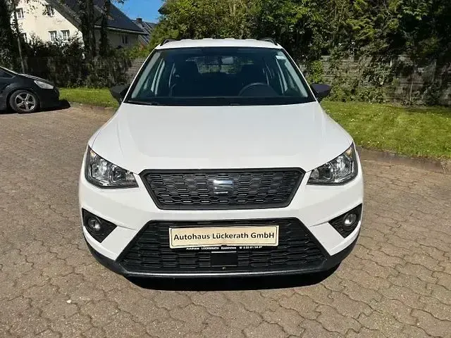 Gebraucht Seat Arona Reference 95 PS (69 kW) 2020 Candy white SUV