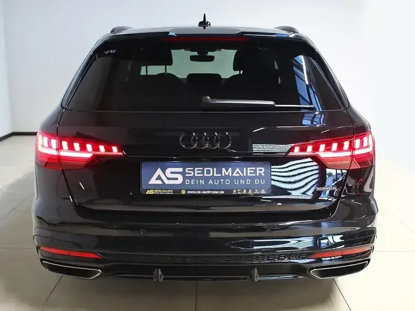 Gebraucht Audi A4 S-Line 265 PS (194 kW) 2024 Mythosschwarz Kombi