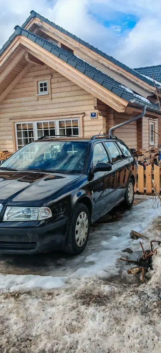 Używany Skoda Octavia 110 KM (80 kW) 2004 Czarny Kombi