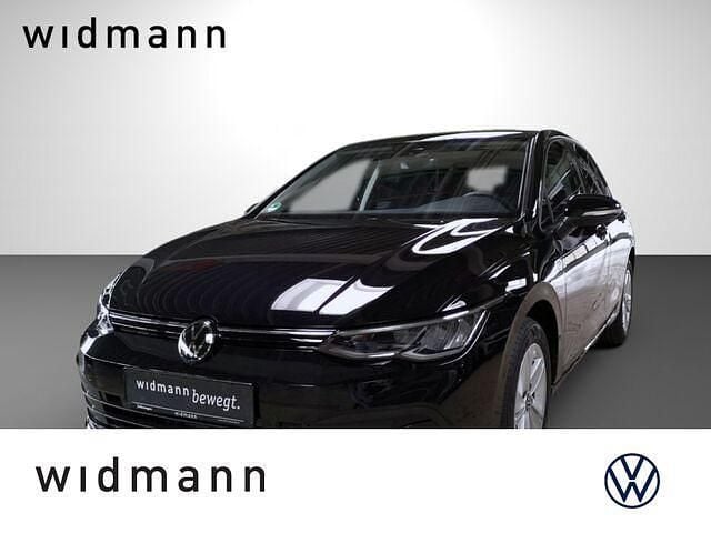 Deep black perleffekt Gebraucht 2023 VW Golf VIII Life Limousine | 26.950 € (Etwas zu teuer) - Bild 1/2