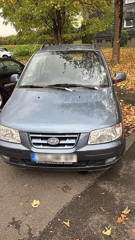 Blau Gebraucht 2001 Hyundai Matrix Van / Kleinbus | 950 € - Bild 1/4