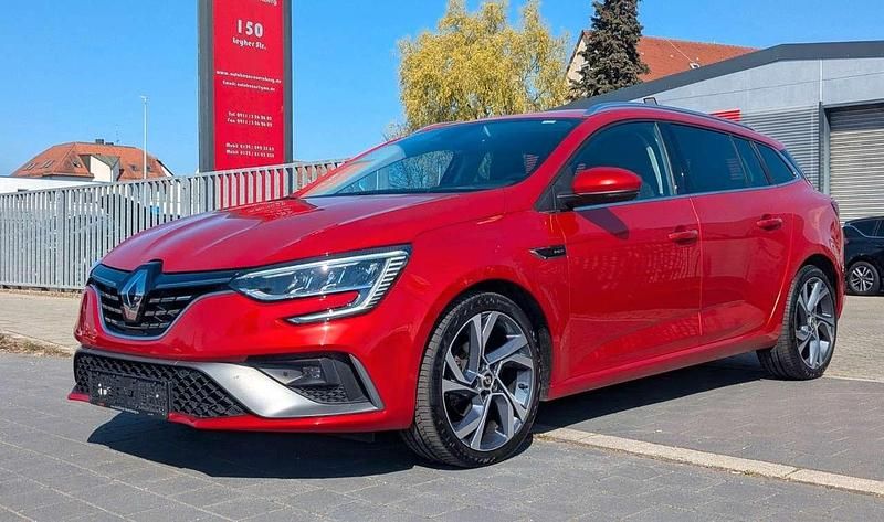 Feuerrot Gebraucht 2021 Renault Mégane GrandTour R.S. Kombi | 17.950 € (Fairer Preis) - Bild 1/4