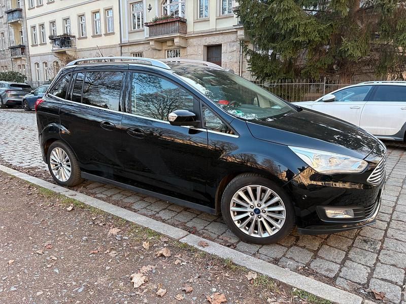Gebraucht Ford Grand C-Max Titanium 125 PS (91 kW) 2015 Schwarz Van / Kleinbus