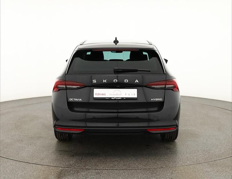 Neu Skoda Octavia 150 PS (110 kW) 2026 Schwarz Kombi