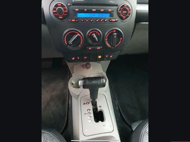 Gebraucht VW New Beetle 116 PS (85 kW) 2005 Gelb Kleinwagen