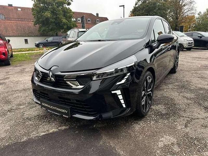 Onyx schwarz Gebraucht 2024 Mitsubishi Colt Edition Limousine | 18.490 € (Fairer Preis) - Bild 1/4