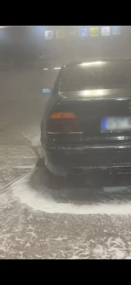 Gebraucht BMW 520 M Sport 150 PS (110 kW) 2000 Schwarz Limousine