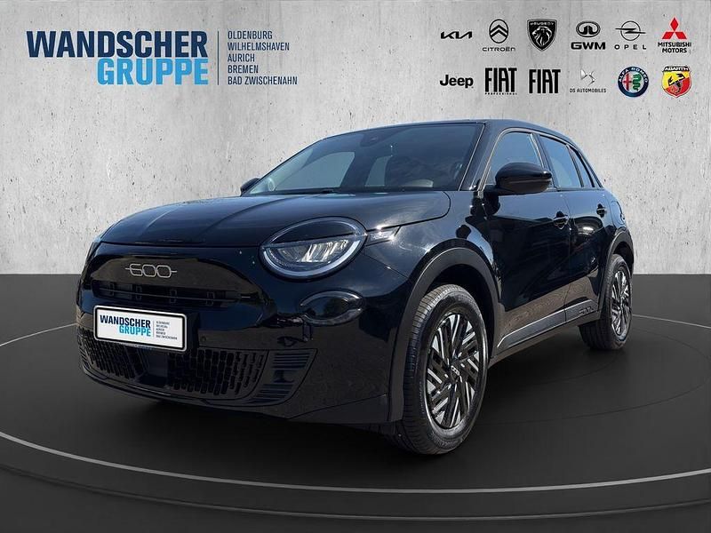 Schwarzandere Neu 2025 Fiat 600E Red SUV | 31.950 € (Fairer Preis) - Bild 1/4