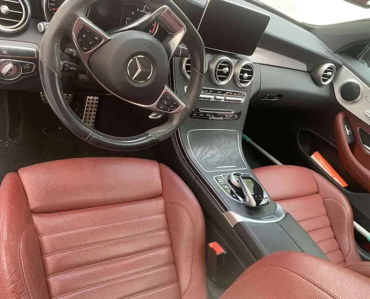 Gebraucht Mercedes C43 AMG AMG 367 PS (269 kW) 2017 Weiß Coupé