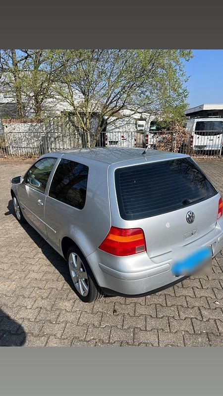 Gebraucht VW Golf IV Pacific 75 PS (55 kW) 2003 Silber Kleinwagen