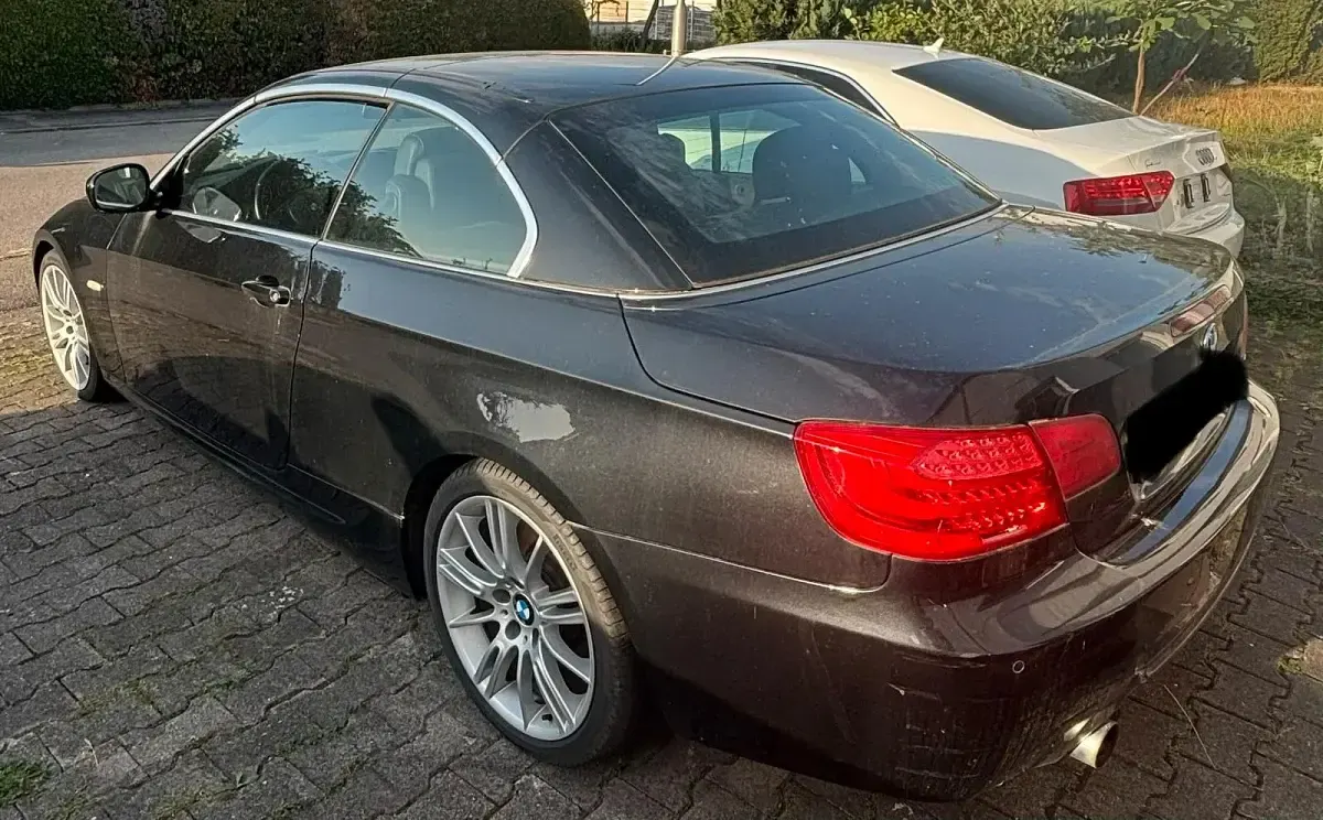 Gebraucht BMW 335 Cabriolet M Sport 306 PS (225 kW) 2012 Schwarz Cabrio