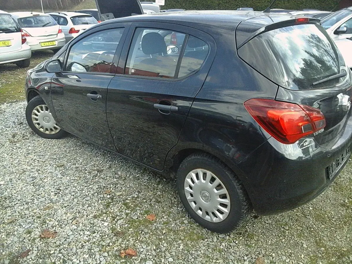 Gebraucht Opel Corsa Selection 70 PS (51 kW) 2015 Karbonschw graphitschw midnigh Kleinwagen