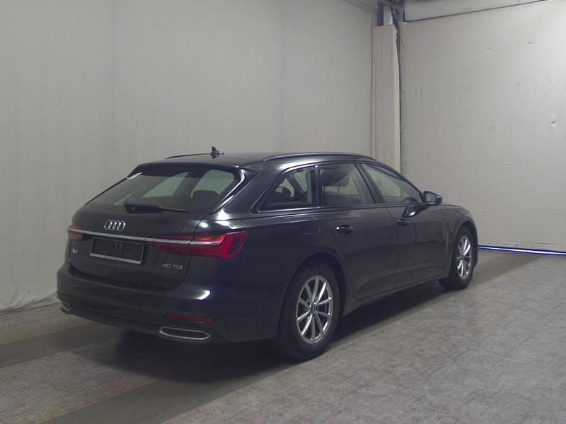 Gebraucht Audi A6 Ambiente 204 PS (150 kW) 2020 Grau Kombi