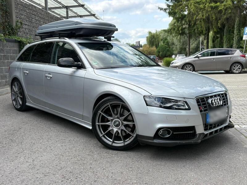 Grau Gebraucht 2011 Audi A4 Kombi | 8.100 € (Etwas zu teuer) - Bild 1/4
