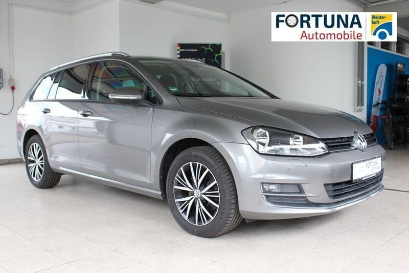 Grau Gebraucht 2016 VW Golf VII Allstar Kombi | 13.980 € (Fairer Preis) - Bild 1/4