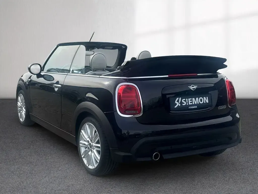 Gebraucht Mini Cooper Cabriolet Classic 136 PS (100 kW) 2022 Schwarz Cabrio