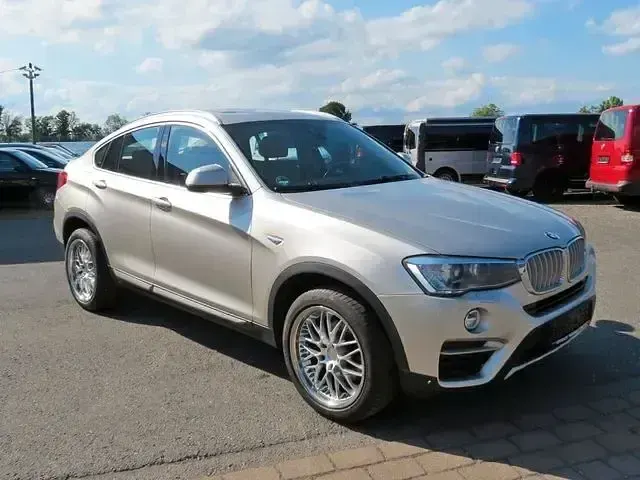Gebraucht BMW X4 xLine 306 PS (225 kW) 2015 Silber SUV