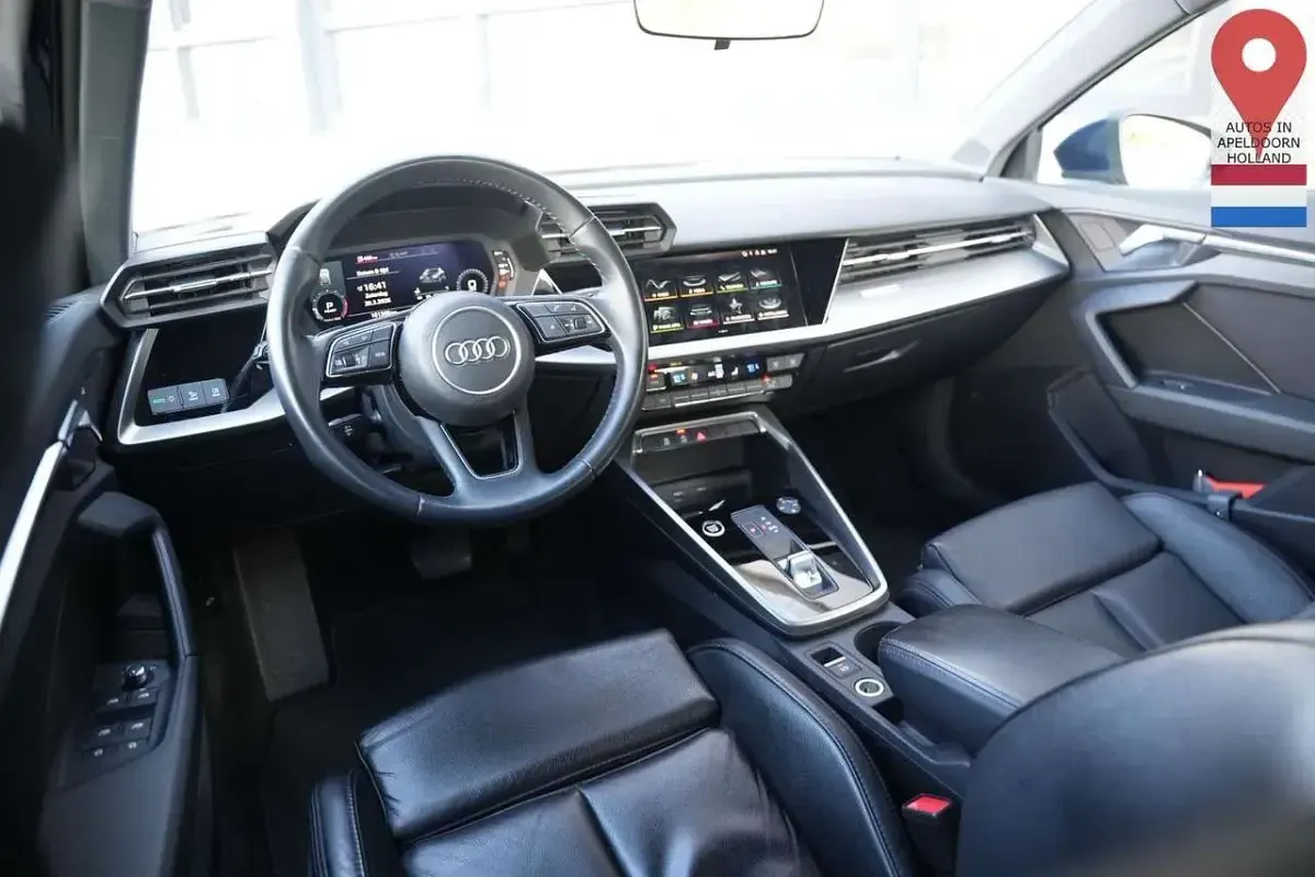 Gebraucht Audi A3 Business 150 PS (110 kW) 2020 Navarrablauw metallic Limousine
