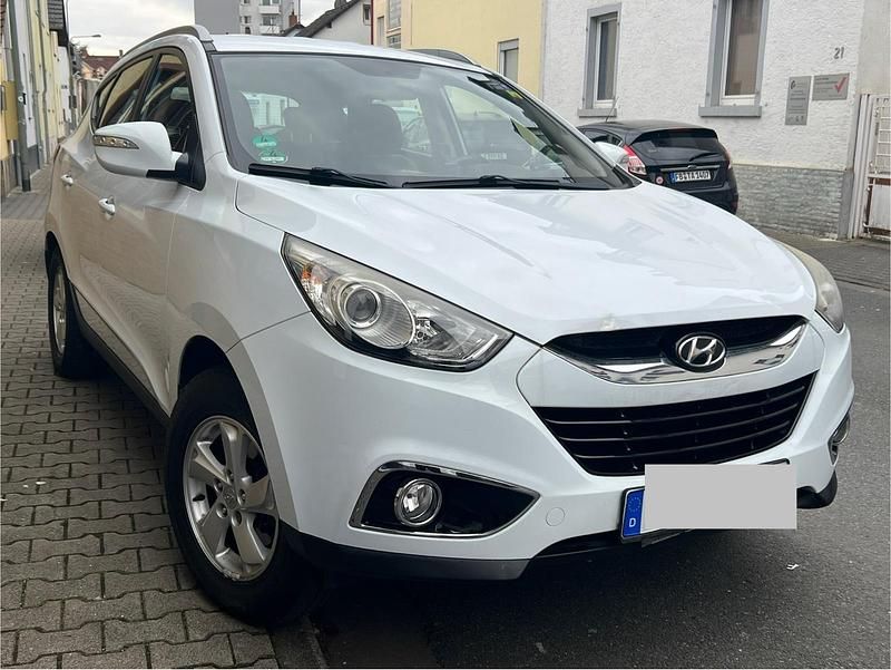 Gebraucht Hyundai ix35 163 PS (119 kW) 2011 Weiß SUV