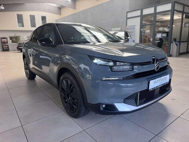 Nowe Citroën C4 145 KM (106 kW) 2026 Zielony SUV
