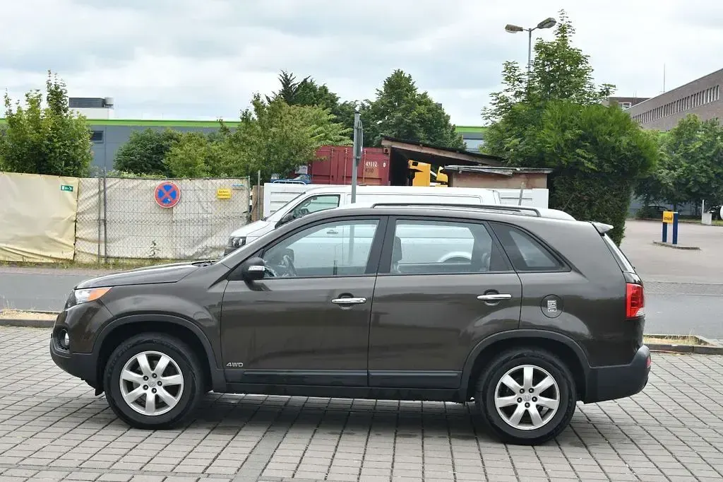 Gebraucht Kia Sorento 197 PS (144 kW) 2010 Braun SUV