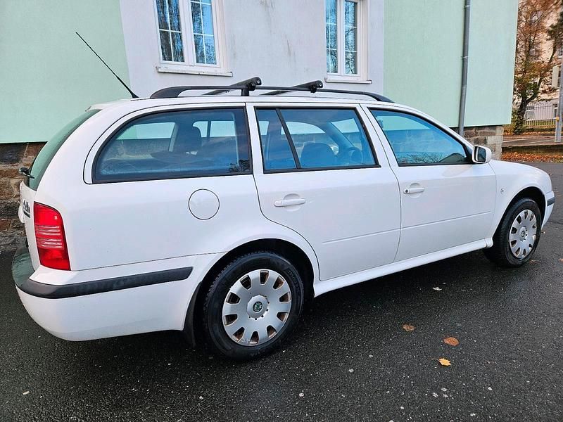 Gebraucht 2006 Skoda Octavia Kombi | 400 € (Guter Preis) - Bild 1/4