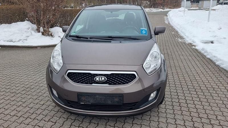 Beige Gebraucht 2014 Kia Venga Spirit Kleinwagen | 4.600 € (Fairer Preis) - Bild 1/4