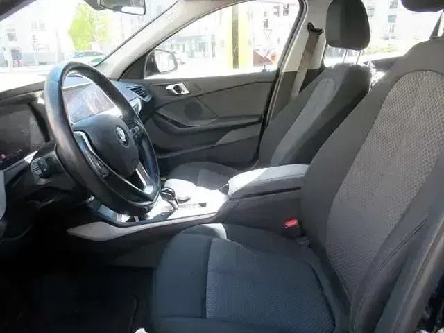 Gebraucht BMW 116 Advantage 116 PS (85 kW) 2023 Schwarz Kleinwagen