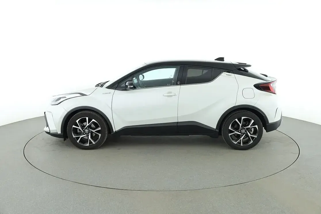 Gebraucht Toyota C-HR Team 109 PS (80 kW) 2021 Weiß SUV