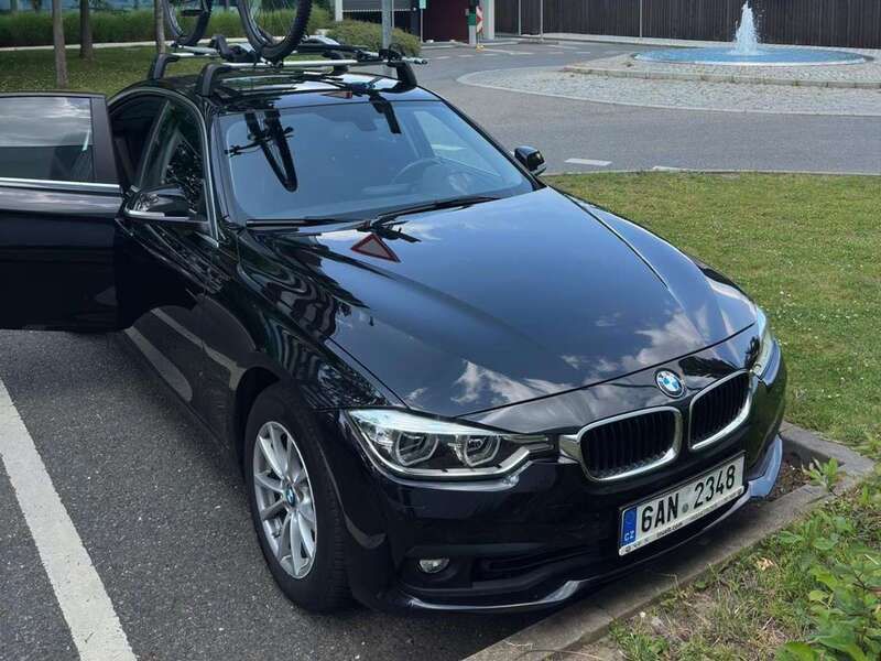 Schwarz Gebraucht 2017 BMW 318 Sport Line Limousine | 16.000 € (Fairer Preis) - Bild 1/4