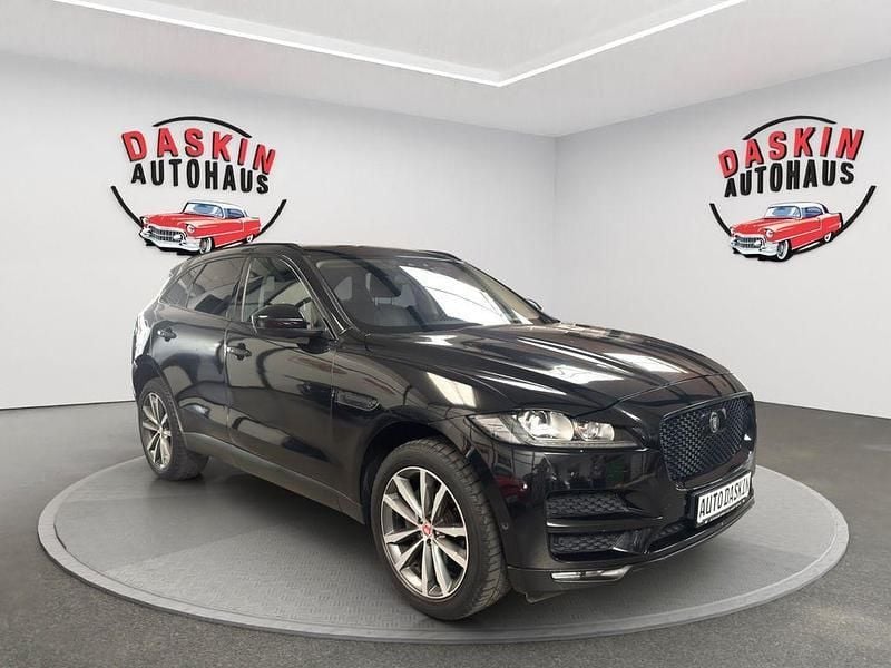 Schwarz Gebraucht 2017 Jaguar F-Pace Prestige SUV | 9.800 € (Guter Preis) - Bild 1/4