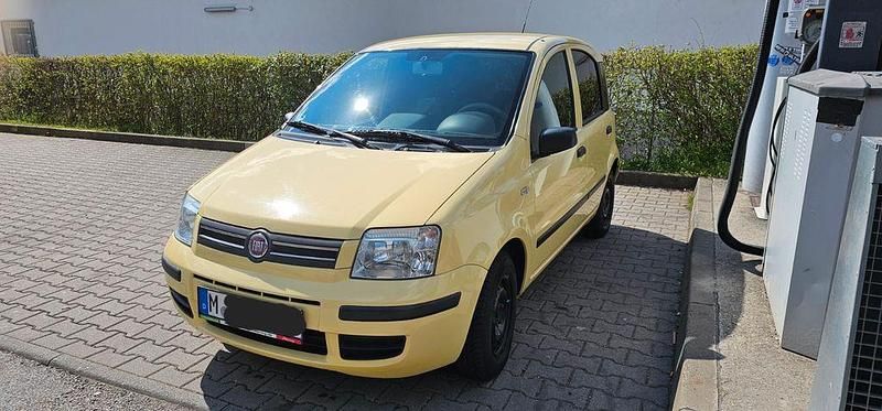 Occasion Fiat Panda 60 ch (44 kW) 2008 Jaune Citadine