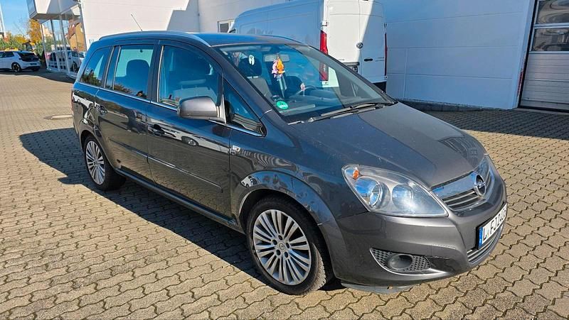 Gebraucht 2011 Opel Zafira Van / Kleinbus | 5.349 € - Bild 1/4