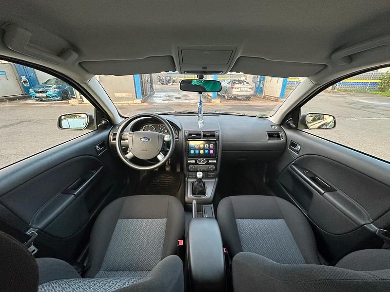 Blau Gebraucht 2006 Ford Mondeo Limousine | 1.800 € (Fairer Preis) - Bild 1/4