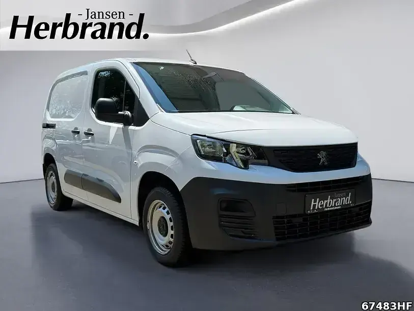 Gebraucht Peugeot Partner 110 PS (80 kW) 2022 Lackierung weiss icy/typ ausse Van / Kleinbus