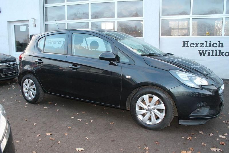 Używany Opel Corsa Edition 95 KM (69 kW) 2016 Czarny Sedan/Limuzyna