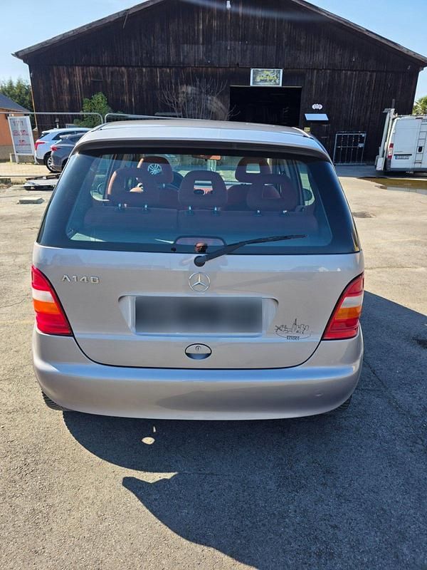 Gebraucht Mercedes A140 81 PS (59 kW) 2000 Silber Kleinwagen