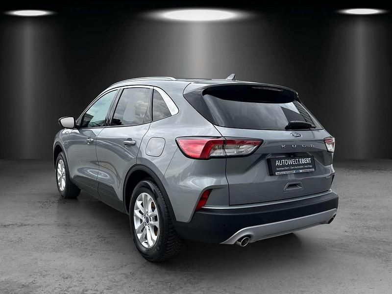 Gebraucht Ford Kuga Titanium 224 PS (164 kW) 2022 Solarsilber SUV